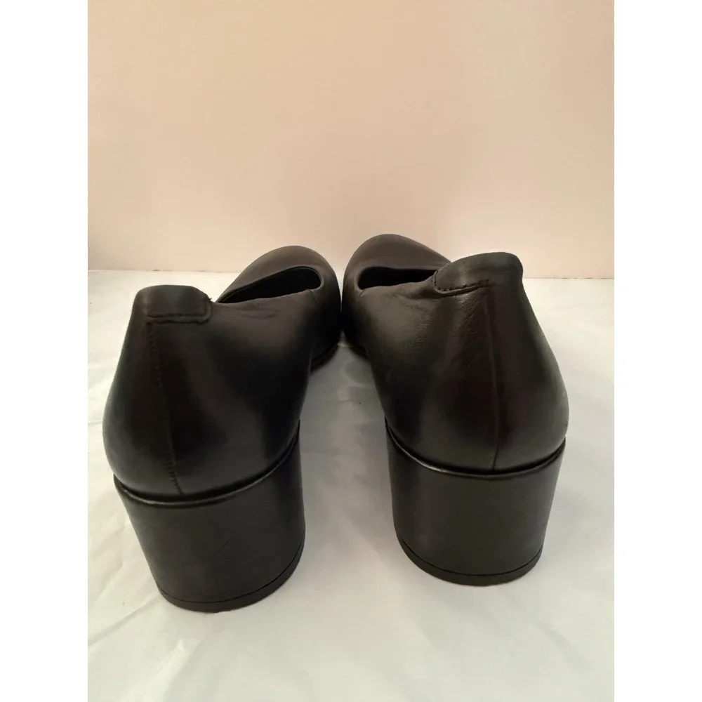 ECCO Black Leather Pump Block Heel Slip On Round Toe Women's Size 7 Shoes